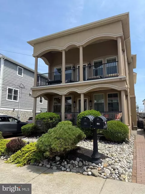 15 S Frontenac Ave UNIT A, Margate City, NJ 08402