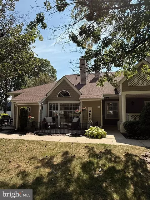 550 Central Ave #D16, Linwood, NJ 08221