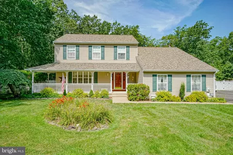 3124 N Pinewood Dr, Hammonton, NJ 08037