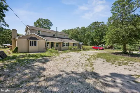 6828 Weymouth Rd, Mays Landing, NJ 08330