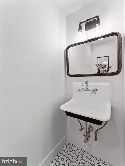 435 Grape St, Hammonton, NJ 08037 photo 15