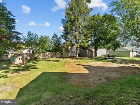 435 Grape St, Hammonton, NJ 08037 photo 32