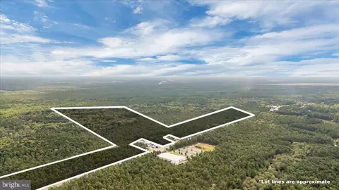 1206 Black Horse Park, Hammonton, NJ 08037