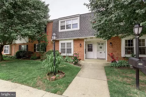 28 Rose Rita Ter, Hammonton, NJ 08037
