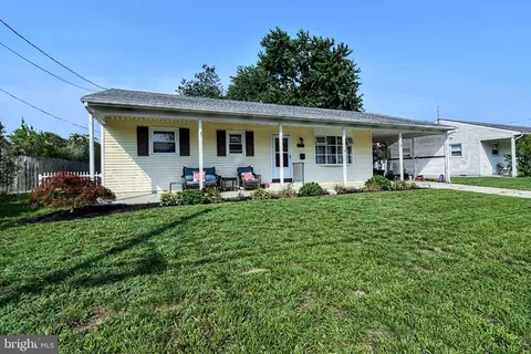 1411 Massachusetts Ave, Somers Point, NJ 08244