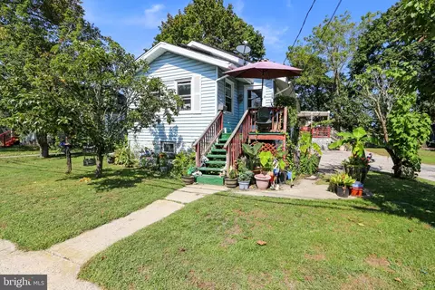 616 W Adams Ave, Pleasantville, NJ 08232