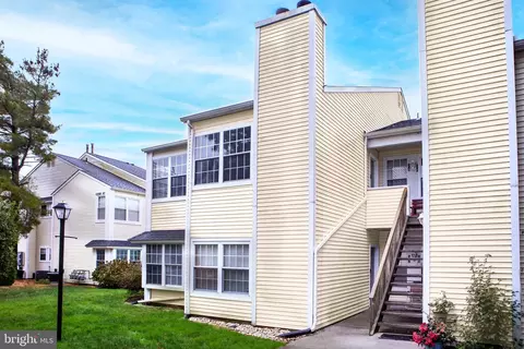 22 Driftwood Ct, Galloway, NJ 08205