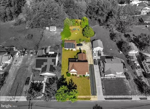 425 N Packard St, Hammonton, NJ 08037