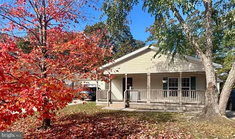 78 Oakmont Dr, Mays Landing, NJ 08330