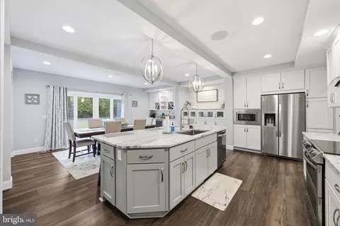 Kitchen - 244 Jackson Rd, Williamstown, NJ 08094 photo 1 of 3