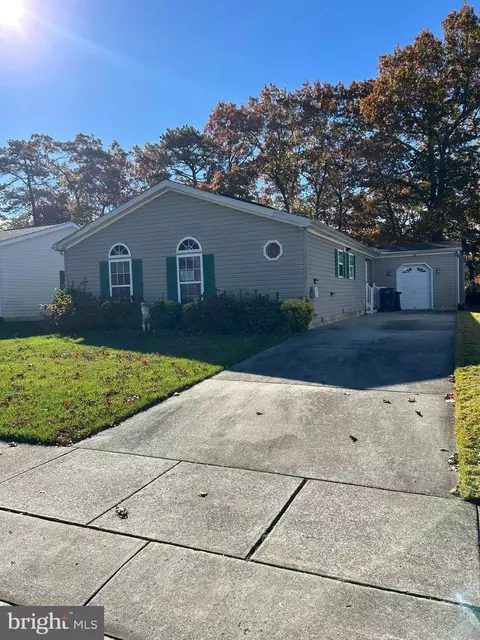 197 Pebble Beach Rd, Mays Landing, NJ 08330