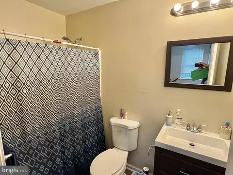 Bath - 412 A Nectar Ave, Absecon, NJ 08205 photo 2 of 2