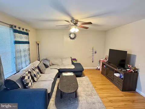 Living - 412 A Nectar Ave, Absecon, NJ 08205 photo 1 of 1