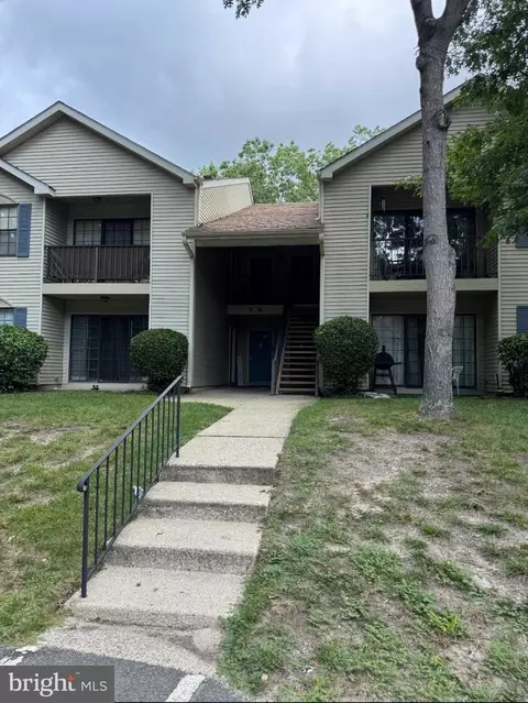 5 Sussex Pl, Galloway, NJ 08205