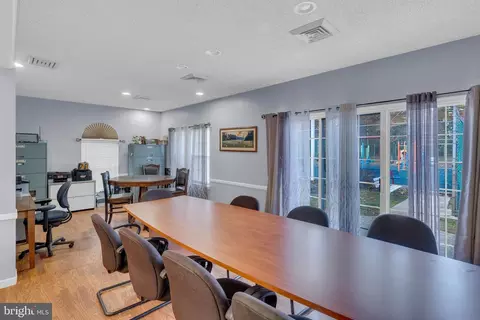 Dining - 36 Apache Ct, Absecon, NJ 08205 photo 2 of 2
