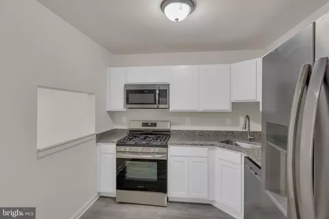 Kitchen - 36 Apache Ct, Absecon, NJ 08205 photo 1 of 2
