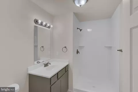 Bath - 36 Apache Ct, Absecon, NJ 08205 photo 1 of 1