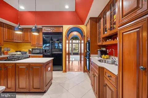 Kitchen - 632 E Lost Pine Wway Rd, Galloway, NJ 08205 photo 2 of 6