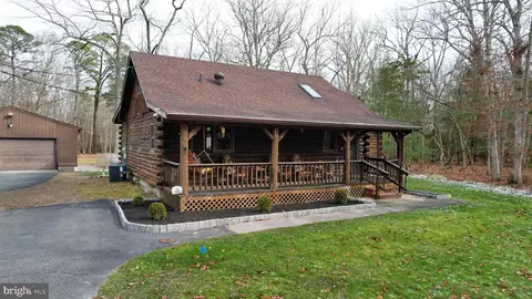 853 Clarks Landing Rd, Egg Harbor City, NJ 08215