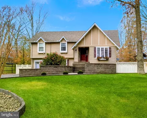 4649 N Black Oak Cir, Egg Harbor City, NJ 08215