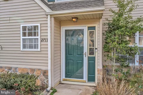 2711 Falcon Ct, Mays Landing, NJ 08330