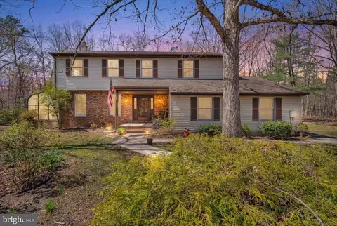 727 7th St, Hammonton, NJ 08037