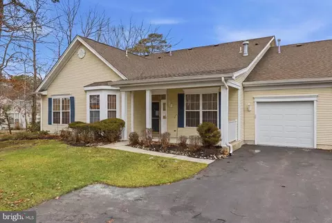 127 Dover Ct, Galloway, NJ 08205