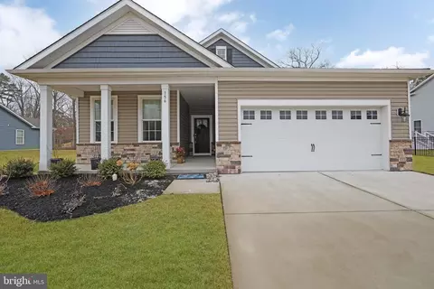 156 Laquinta Dr, Egg Harbor Township, NJ 08234