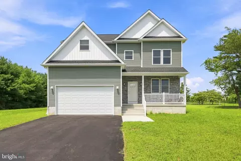 Exterior - 401 Old Forks Rd, Hammonton, NJ 08037 photo 4 of 5
