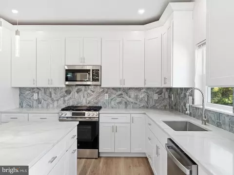 Kitchen - 401 Old Forks Rd, Hammonton, NJ 08037 photo 3 of 3