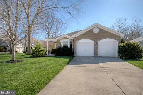 674 Jupiter Hills Ln, Egg Harbor City, NJ 08215