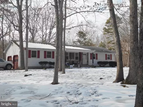 138 Cape May Ave, Estell Manor, NJ 08319