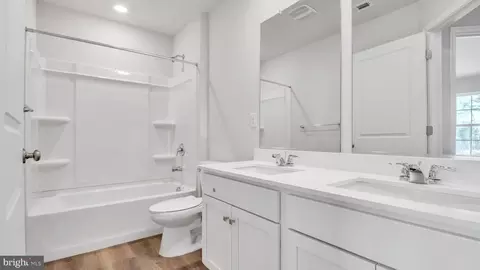 34 N Packard St, Hammonton, NJ 08037 photo 12
