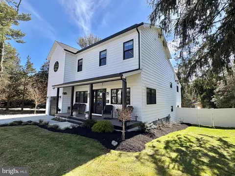111 E Cheltenham Blvd, Linwood, NJ 08221