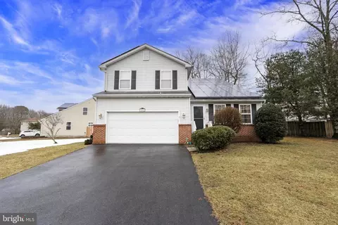 202 Sun Valley Cir, Egg Harbor Township, NJ 08234