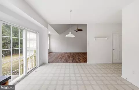 Entry Way - 38 Centennial Dr, Hammonton, NJ 08037 photo 3 of 9