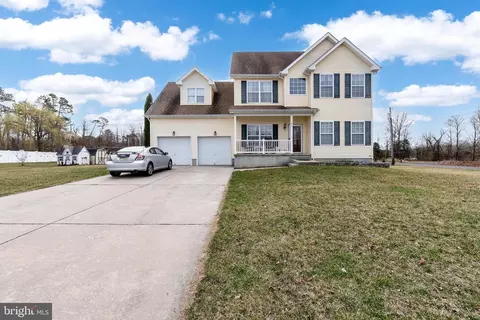102 Lauren Ct, Landisville, NJ 08326