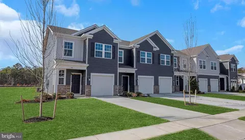 266 Hermosa Dr, Egg Harbor Township, NJ 08234