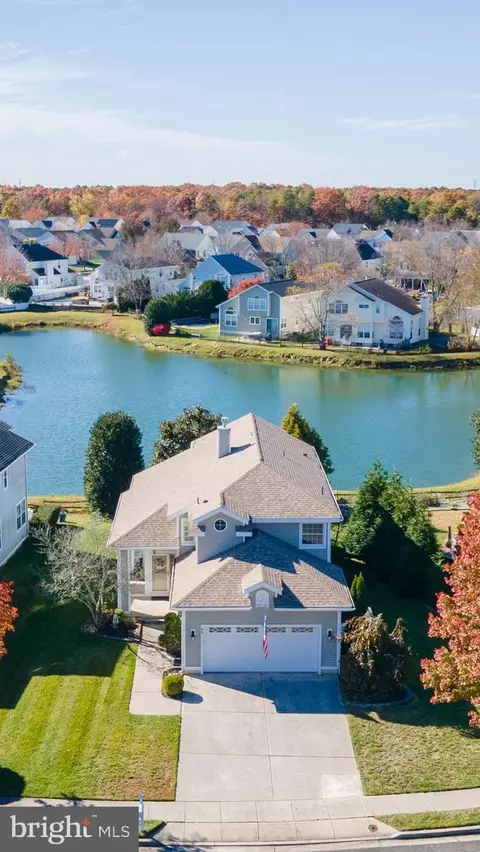 25 La Costa Dr, Egg Harbor Township, NJ 08234