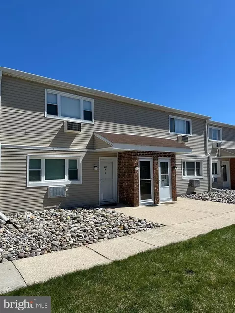 4901 Harbor Beach Blvd #R2, Brigantine, NJ 08203