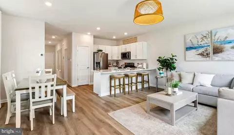 247 Hermosa Dr, Egg Harbor Township, NJ 08234
