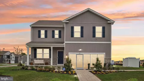 143 Malibu Dr, Egg Harbor Township, NJ 08234