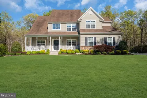 20 Danielle Ct, Mays Landing, NJ 08330
