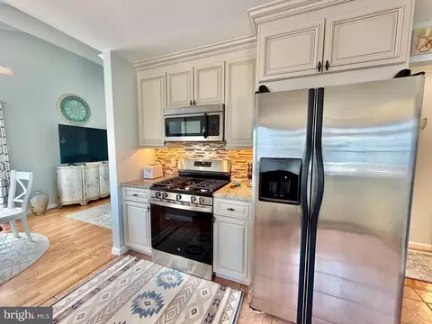 Kitchen - 1103 Evans Blvd, Brigantine, NJ 08203 photo 3 of 8