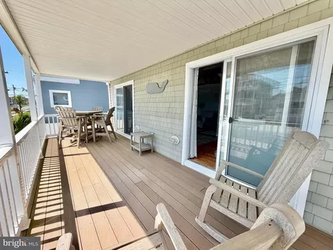 Exterior - 1103 Evans Blvd, Brigantine, NJ 08203 photo 4 of 10