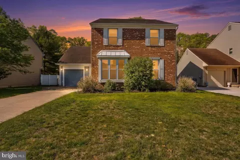 14 Shires Way, Egg Harbor Township, NJ 08234