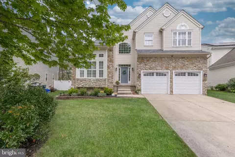 76 Fox Hollow Dr, Mays Landing, NJ 08330