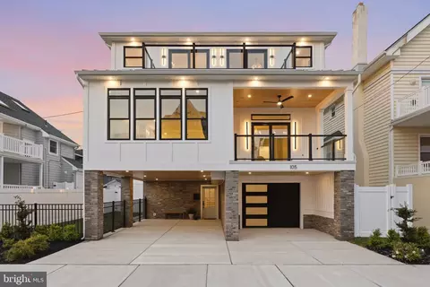 105 S Stratford Ave, Ventnor City, NJ 08406