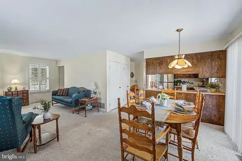 Dining - 506 E Oslo Ct, Galloway, NJ 08205 photo 4 of 4