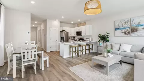 265 Hermosa Dr, Egg Harbor Township, NJ 08234
